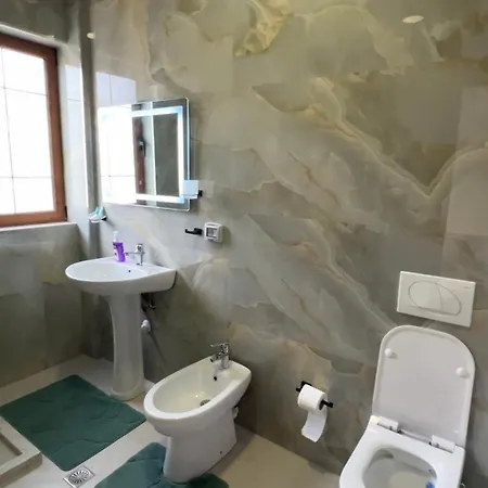 Bujtina Aldor Otel Berat