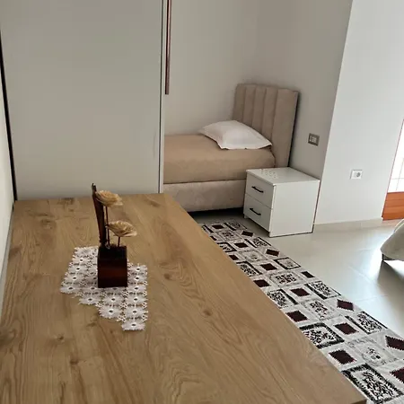 Bujtina Aldor Hotel